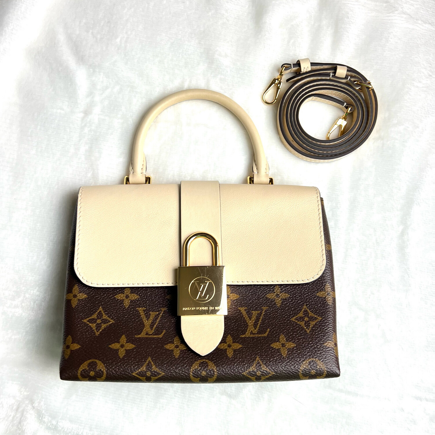 Locky BB Beige With Strap