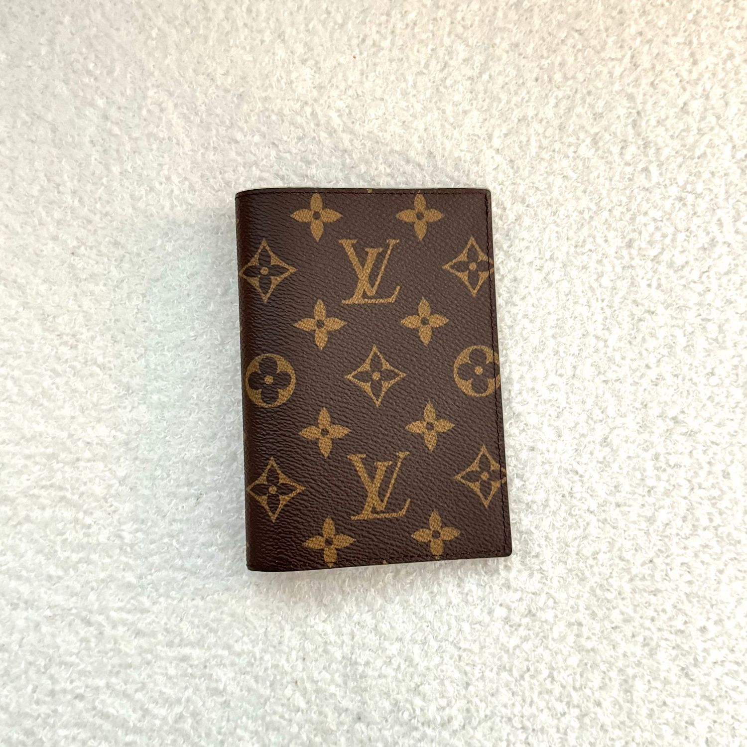 Passport Cover Monogram