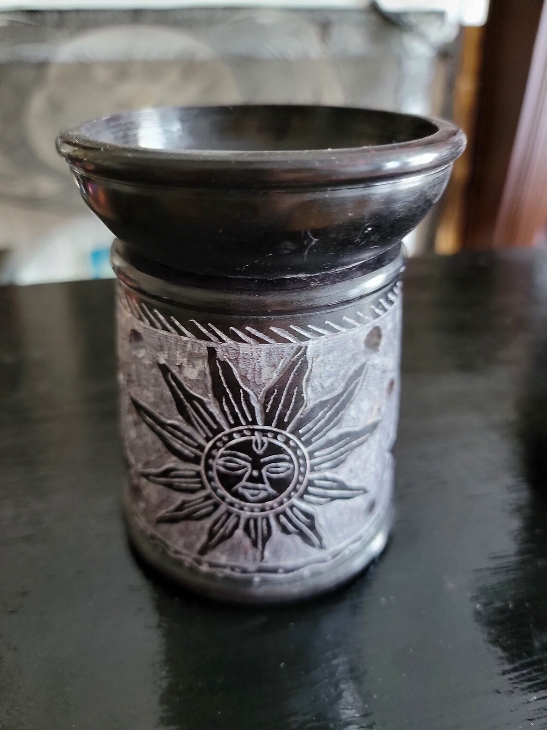 Black Soapstone Sun Carved Aroma Lamp