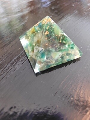 Orgone Resin Pyramid Green Aventurine - Heart Chakra