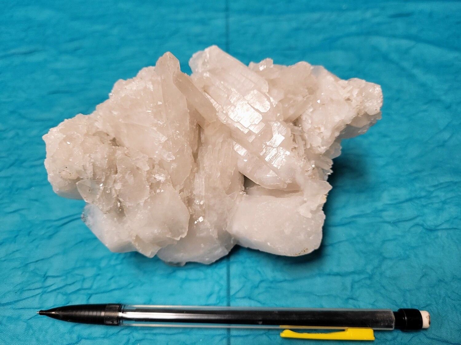 Clear AR Quartz Large Clusters / $3 per oz