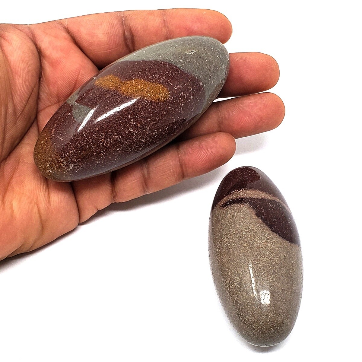 Narmada / Shiva Lingam