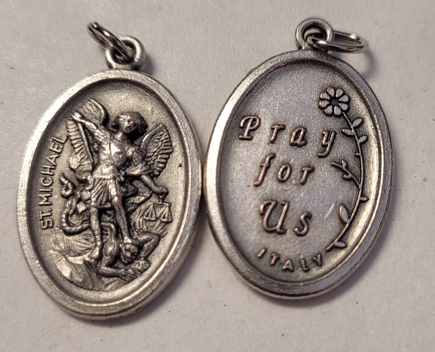 Charm/Religious Medal