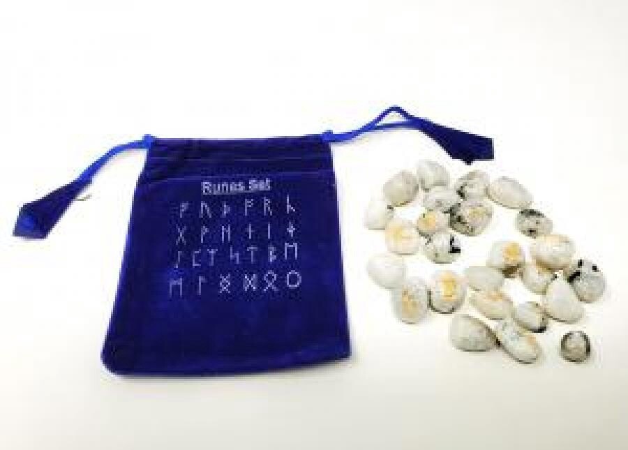 Stone Rune Set