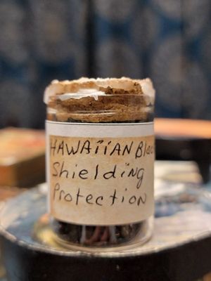 Hawaiian Black Lava Salt
