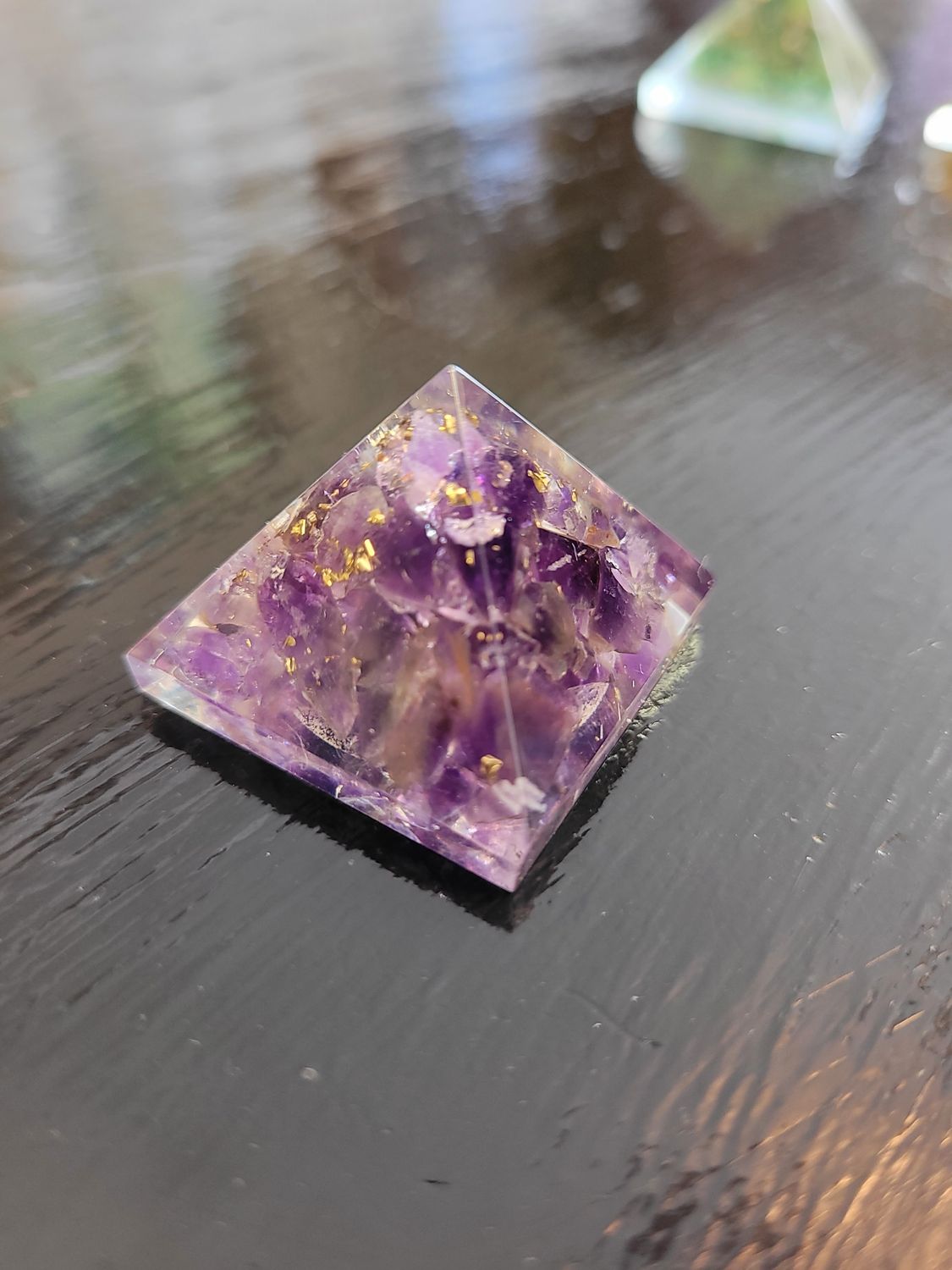 Orgone Resin Pyramid Amethyst - Crown Chakra
