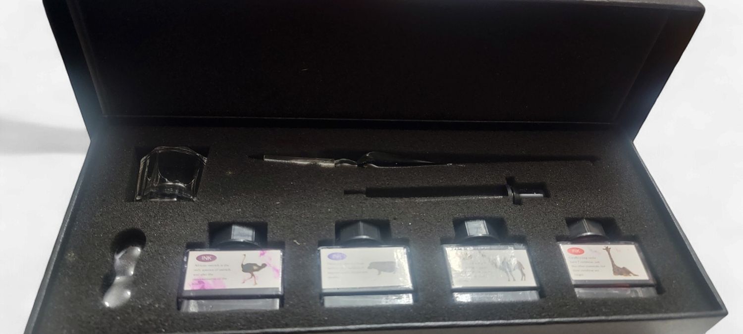 8 Pc Glass Dip Pen Writing Set 4 Ink Bottles Calligraphy Gift Set Never Used