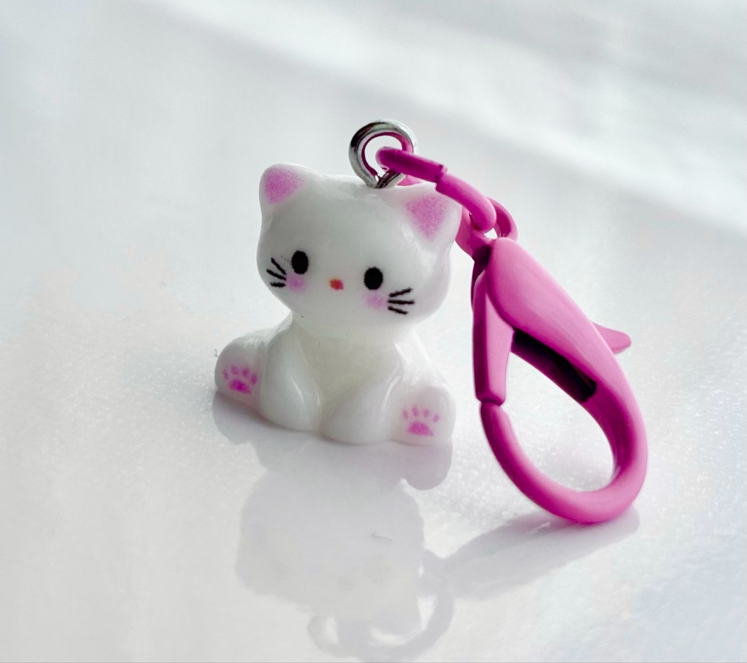 Sitting Kitty
