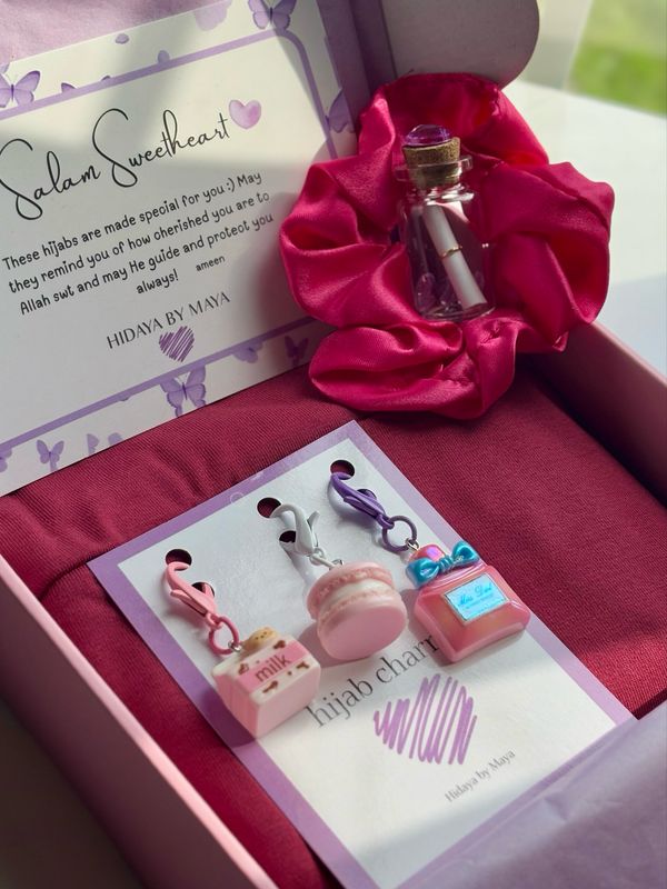 Cranberry Bamboo Gift Set