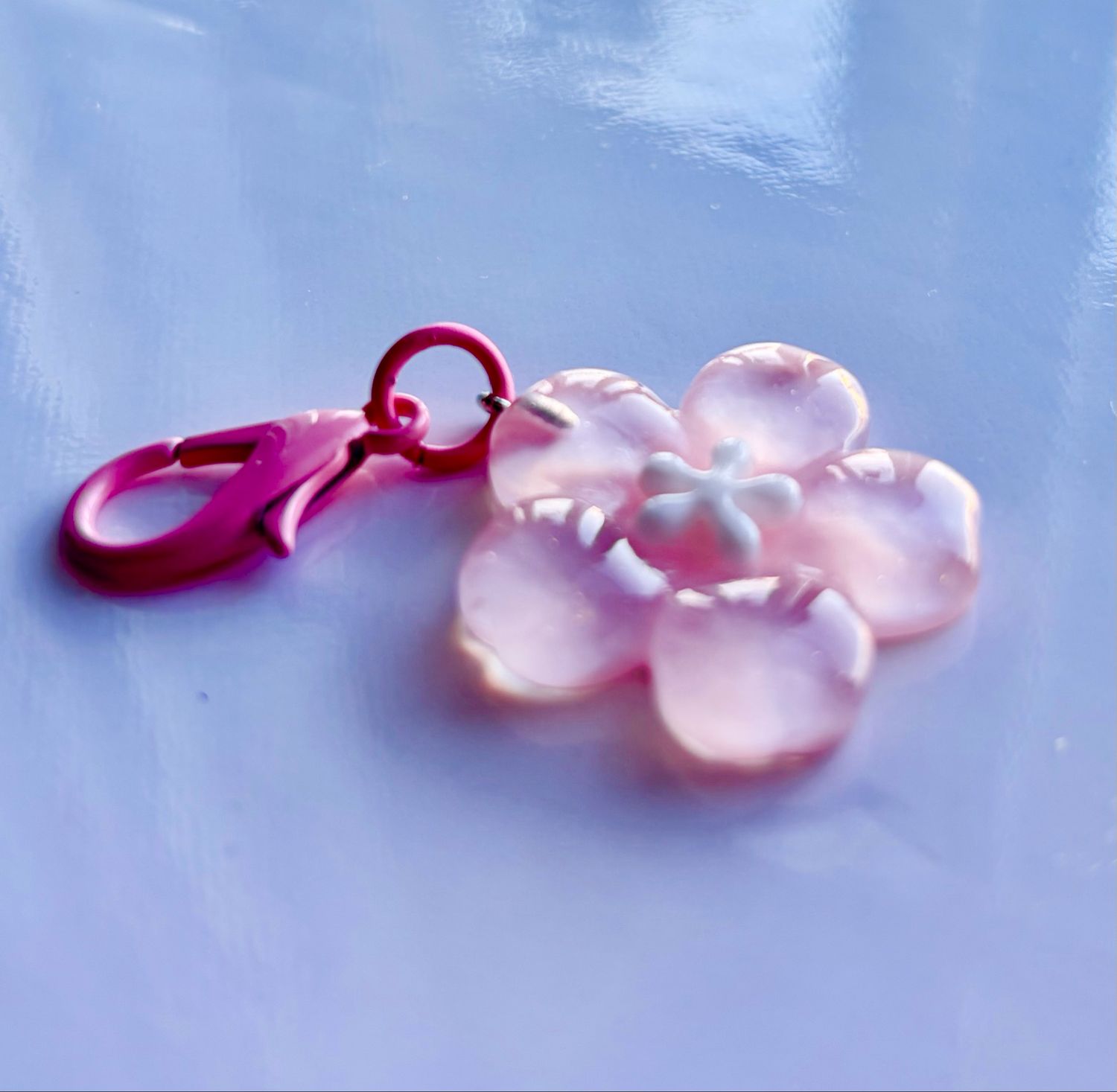 15-Glossy Flower 15-Glossy Flower