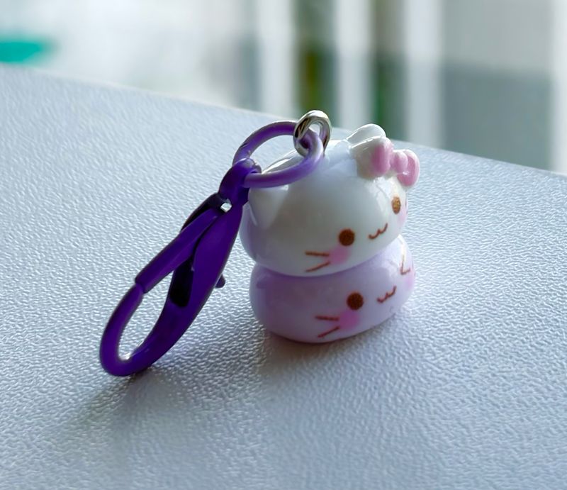Hello Kitty Macaron Purple