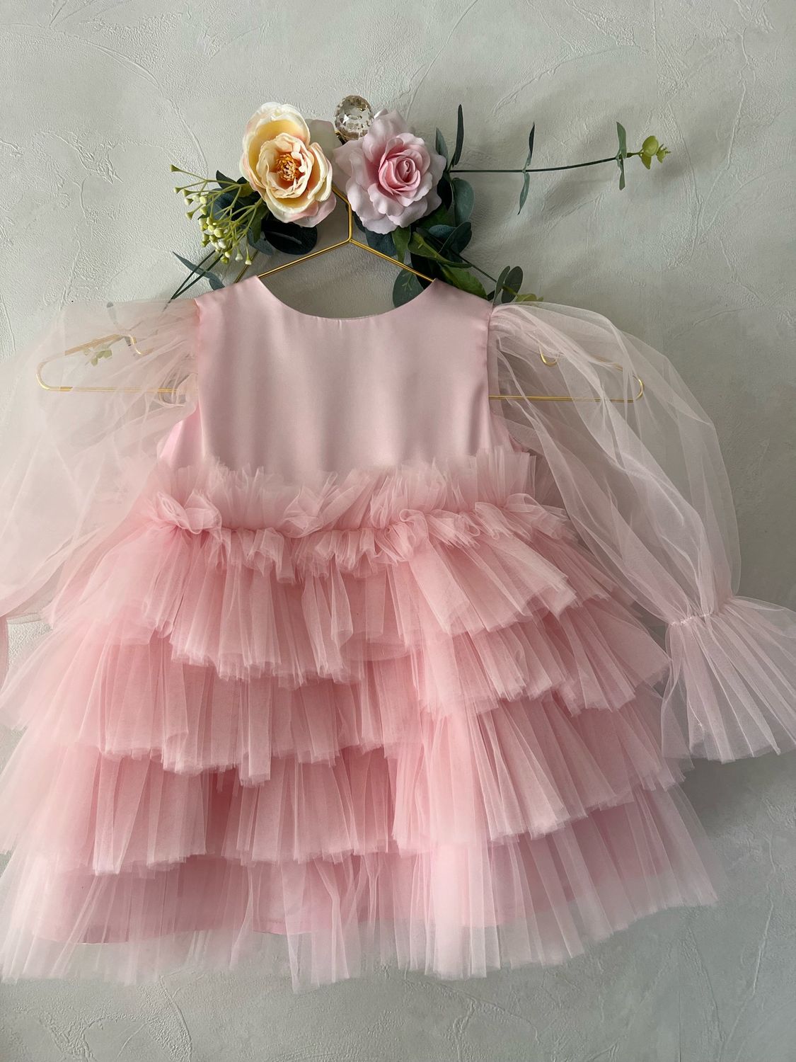 Robe Sicile en tulle rose broderie fleur blanche 