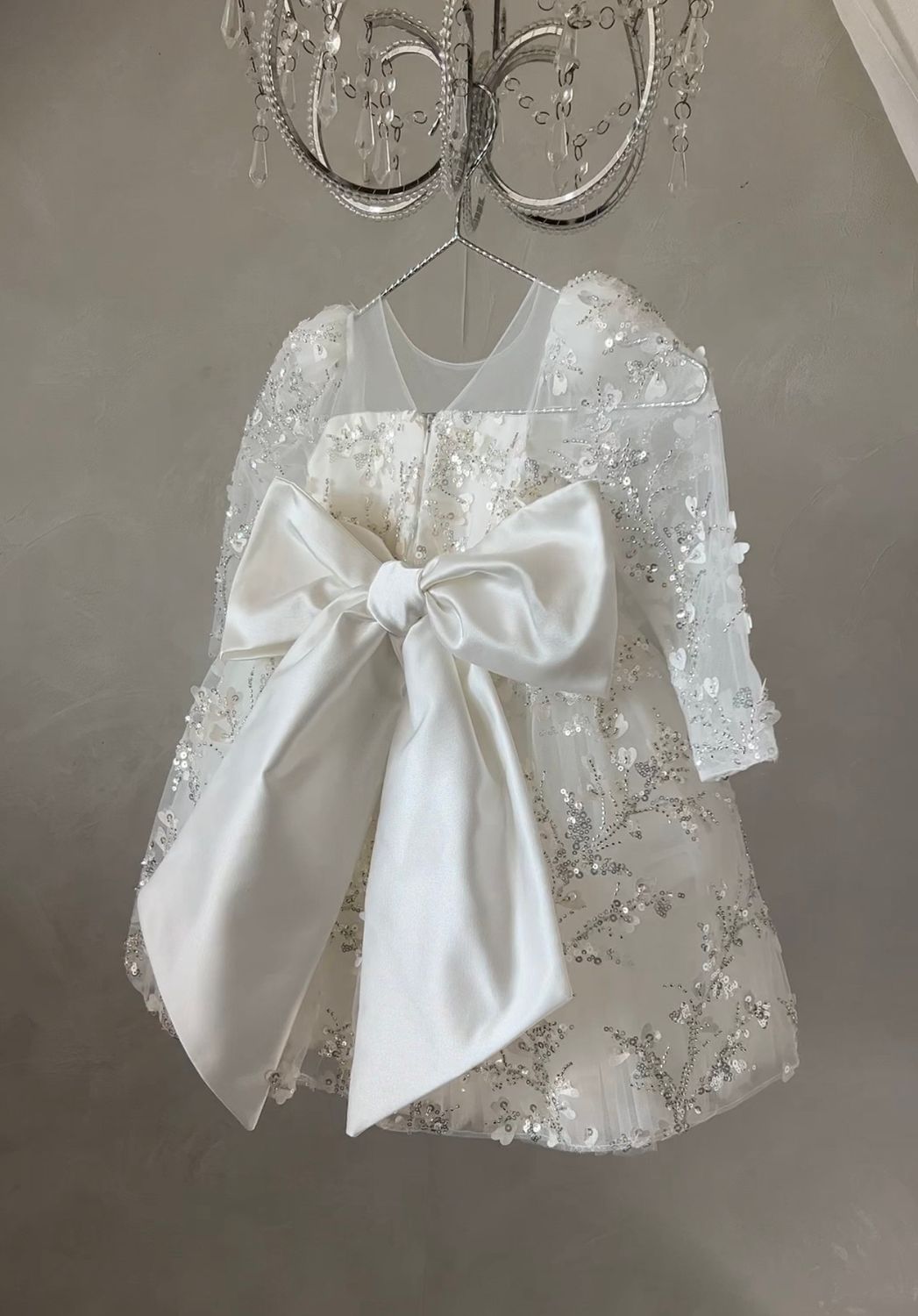 Robe Maryline blanc manches longues