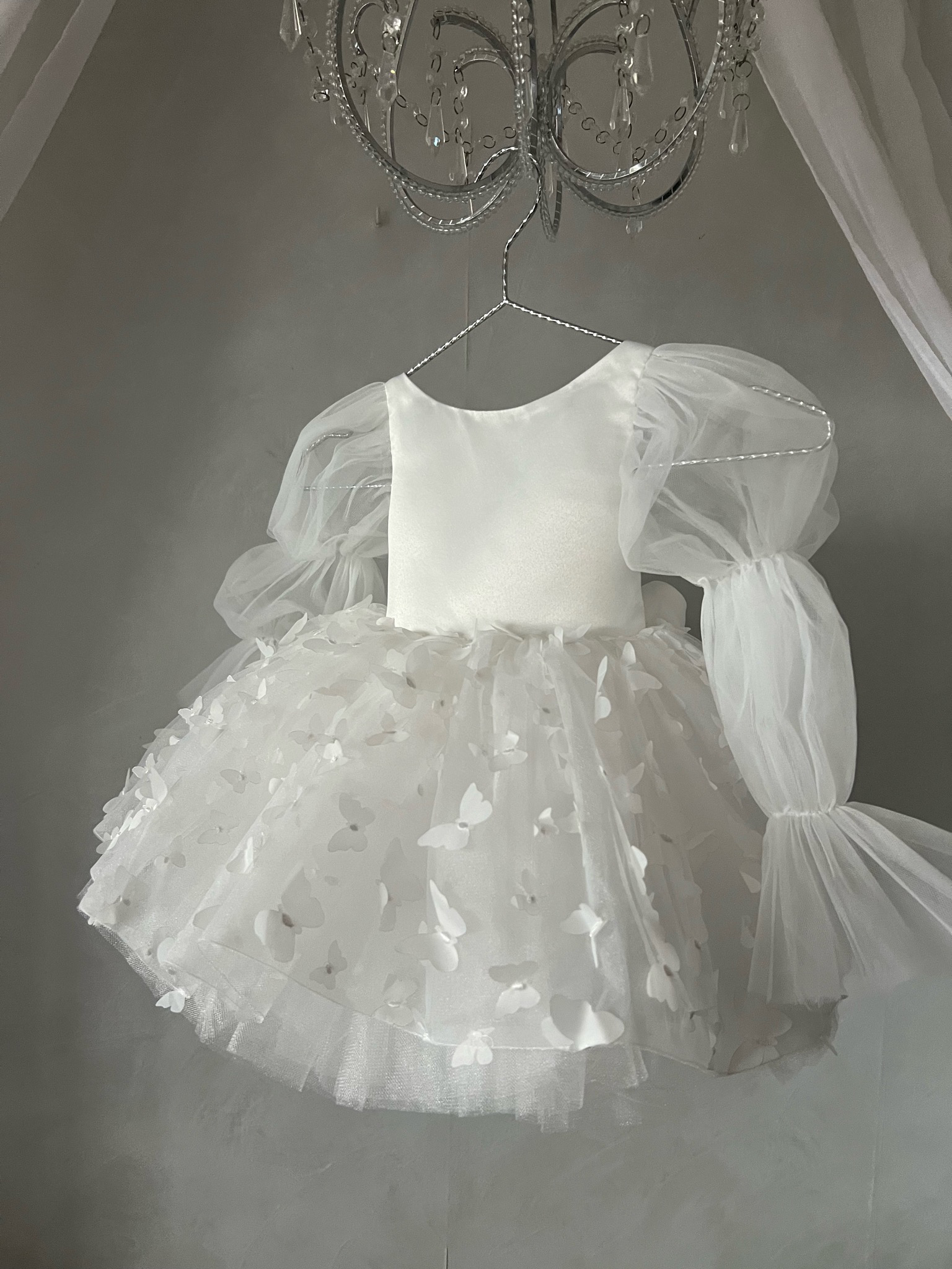 Robe Cerise blanc 