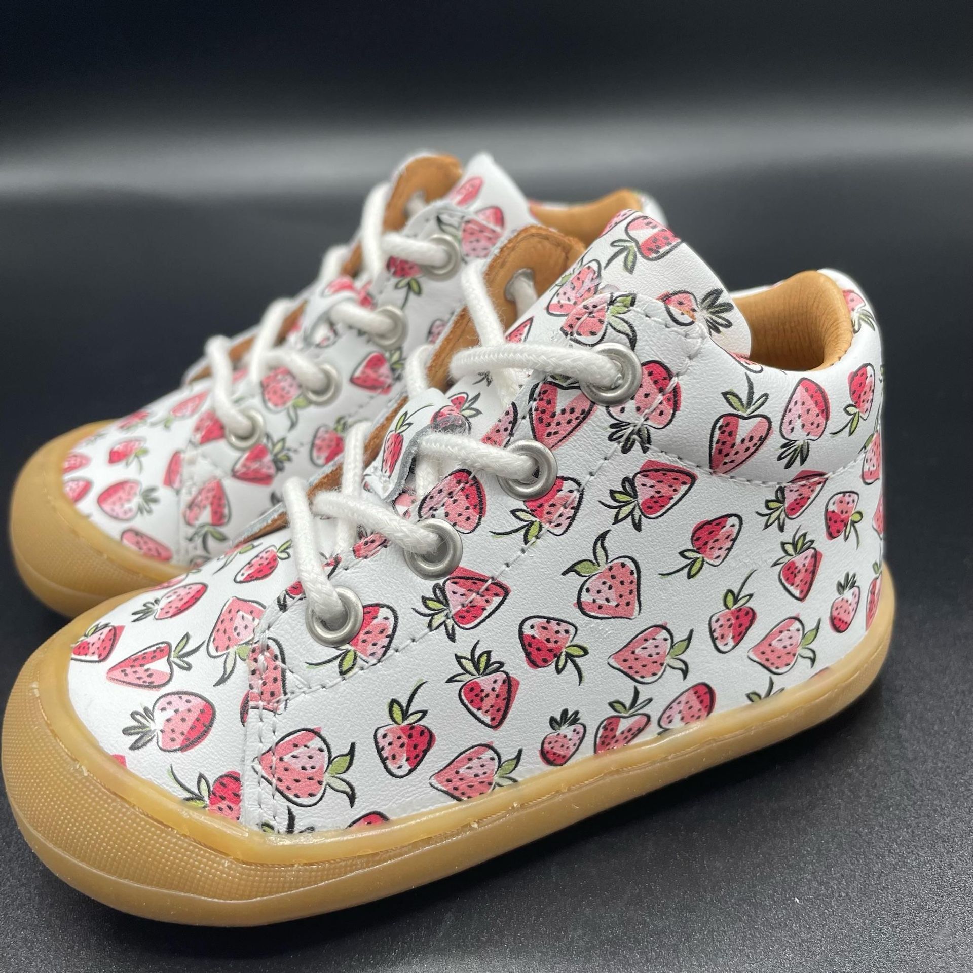 Telyoh - Lauflerner Schnürer - Erdbeere ?