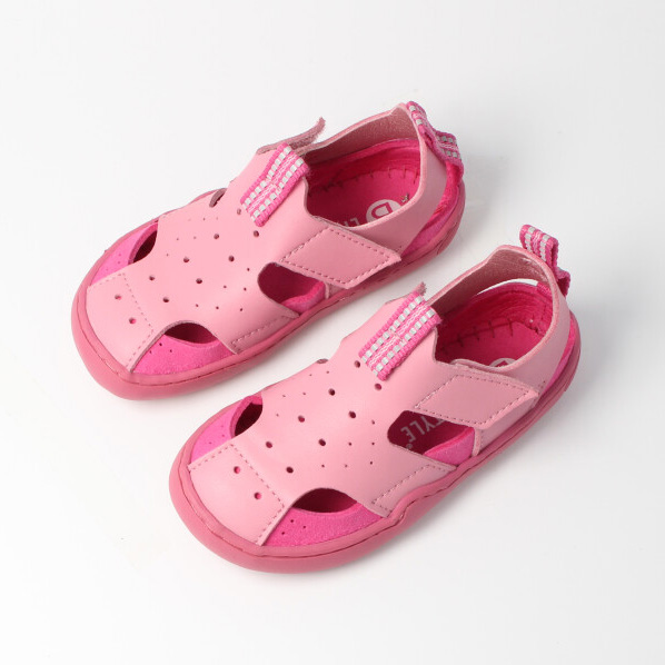 bLifestyle "Gerenuk" Mädchensandale rosa
