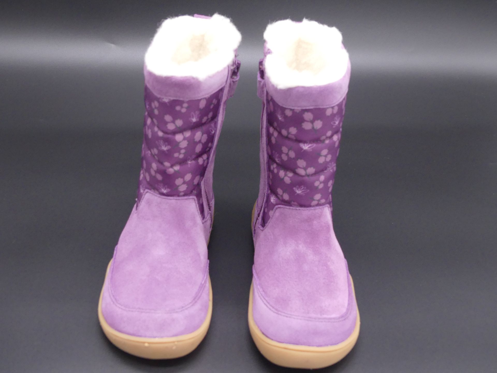 bLifestyle | Avellana Winterstiefel | winterpflaume