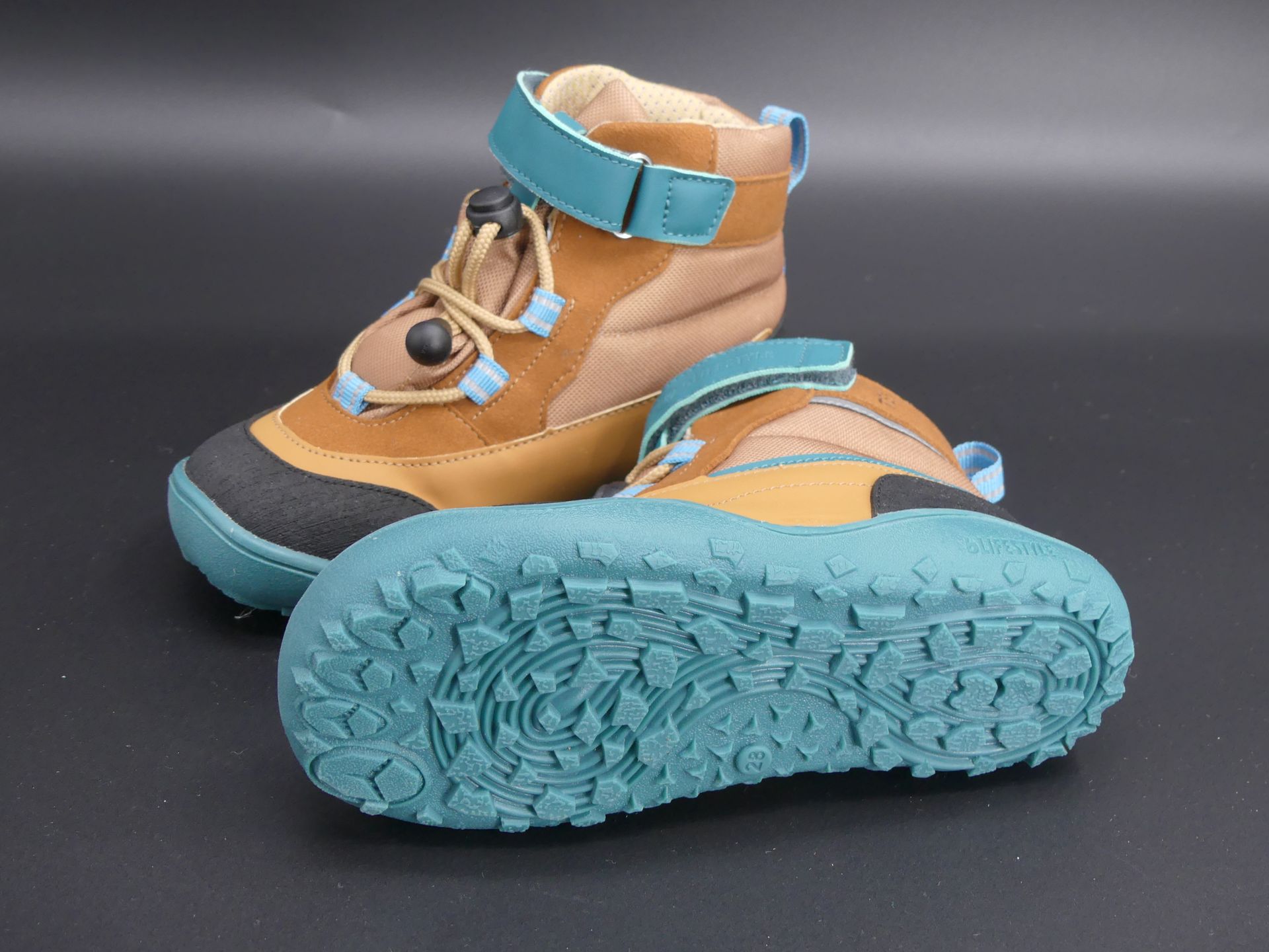 bLifestyle | Chersina Tex vegan | haselnuss