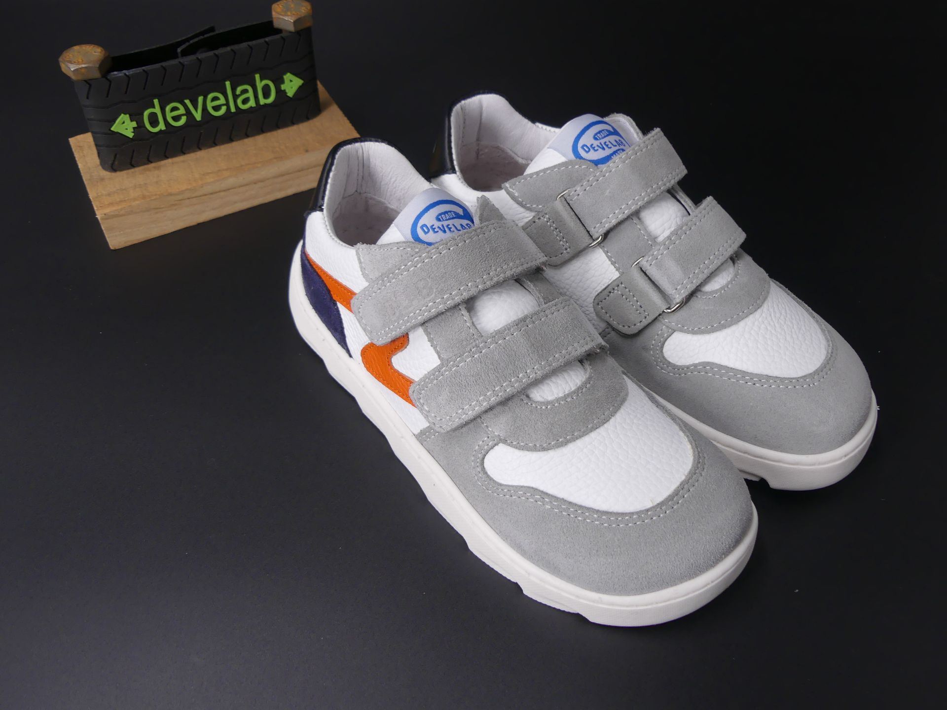 develab | Sneaker | Orange Fantasy