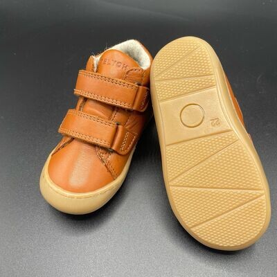 Telyoh - Lauflerner Klettverschluss- Cognac ~ Fleecefutter Telyoh Lauflerner Cognac mit Fleecefutter Kinder-Barfußschuh - Sohlenansicht