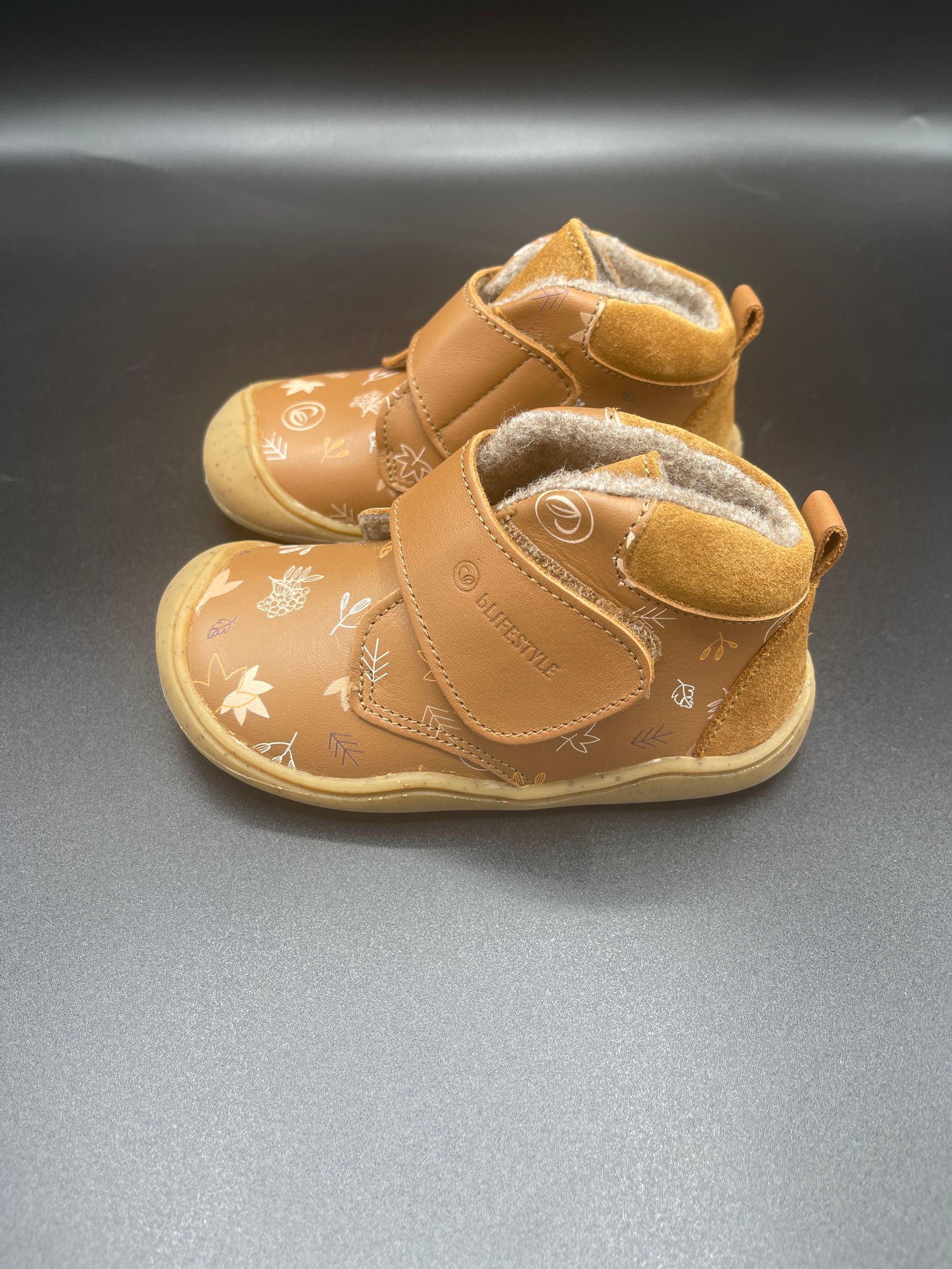 bLIFESTYLE babyRACCOON Haselnuss warme Lauflernschuhe Kinder aus Bioleder mit Merinovlies
