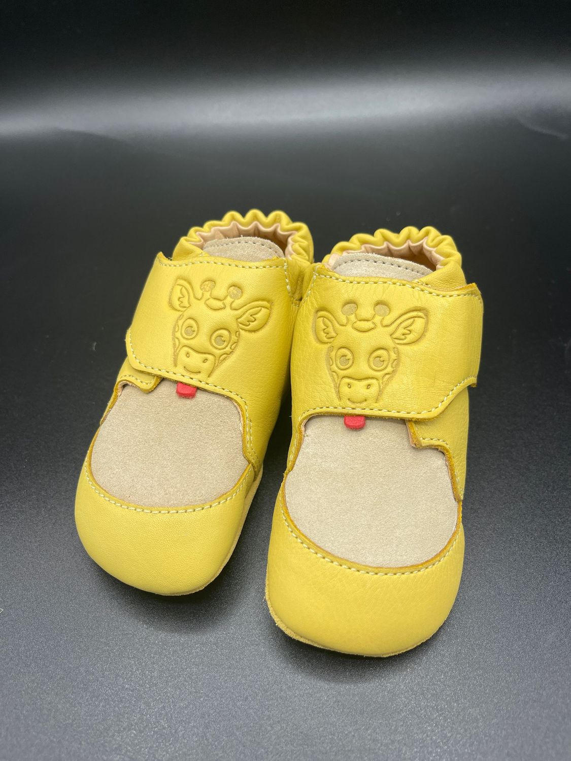 Affenzahn Krabbelschuhe Giraffe gelb – weich flexibel Baby Barfuß