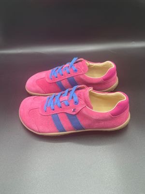 Koel | ILA Suede | fuchsia KOEL ILA Fuchsia Damen Barfußsneaker Seitenansicht