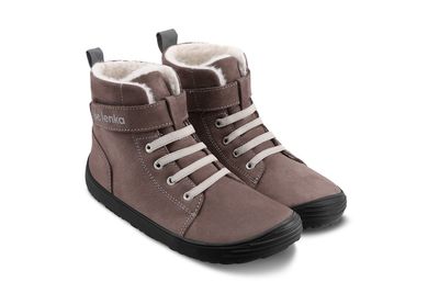 be Lenka Winter Kids Chocolate – Kinder Barfuß-Winterschuhe be Lenka Winter Kids Chocolate – side view of kids’ barefoot boots in leather with Merino wool lining