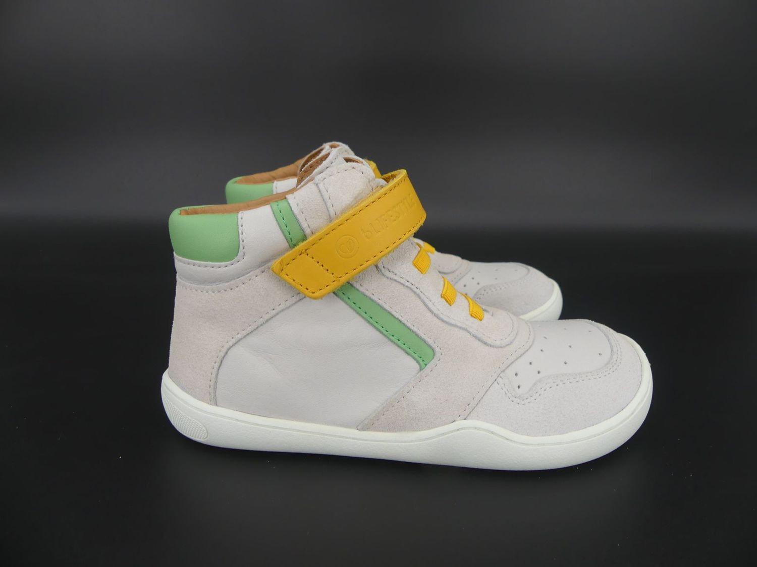 bLifestyle anurafroschSTYLE High-Cut Barfußschuh aus Bioleder für Kinder