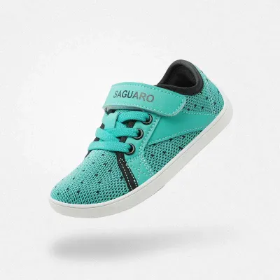Freigestellter Saguaro Kids Luck I Türkis in schräger Seitenansicht