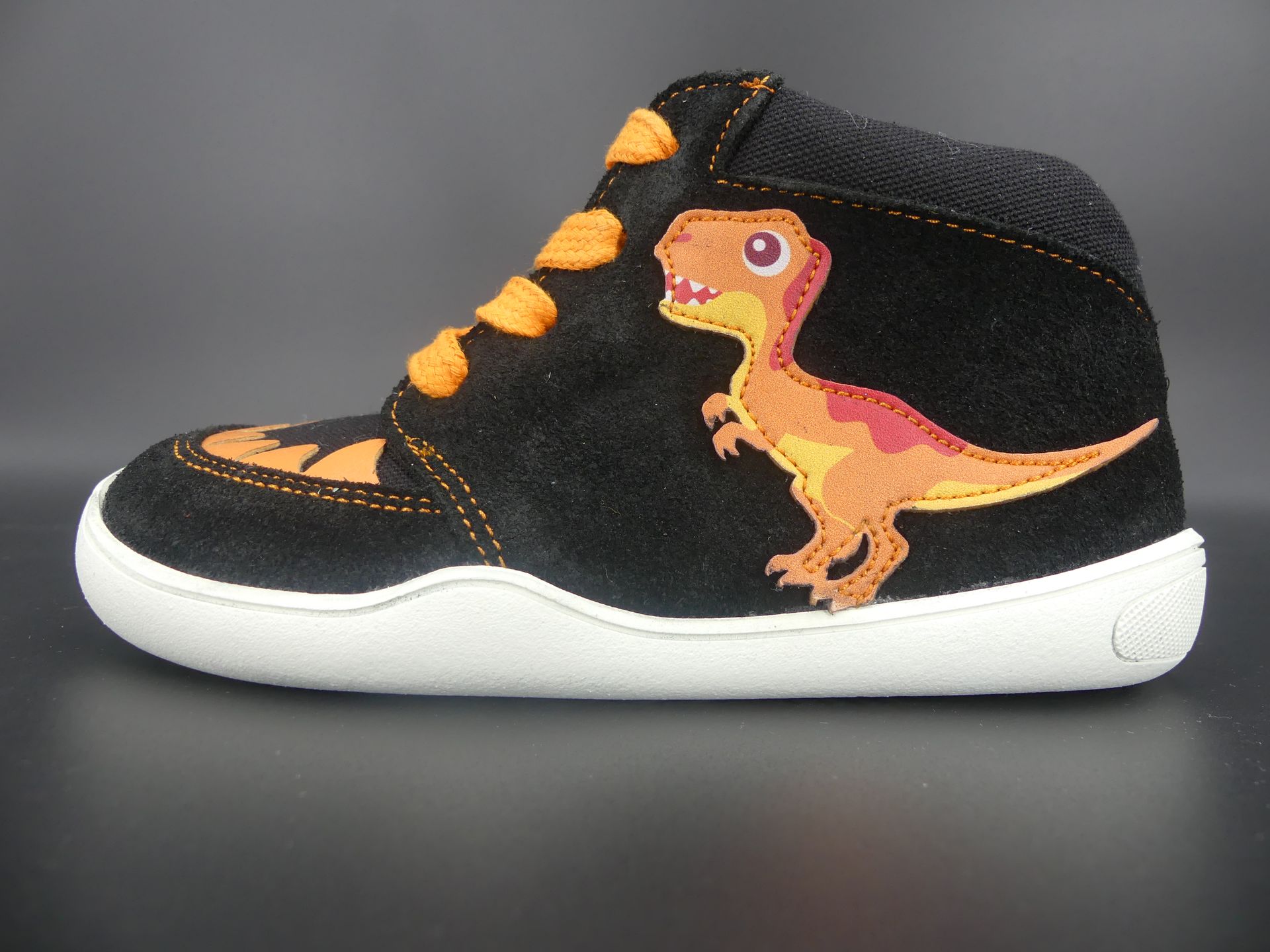 Kinder-Barfußschuh „Rex“ von bLifestyle – Vorderansicht mit Schnürung und Klettverschluss für siche…