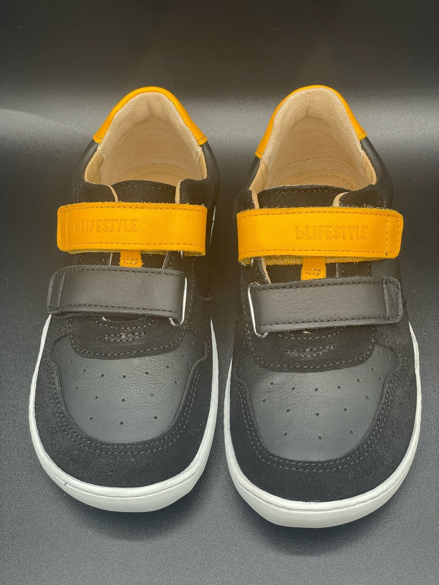 bLifestyle | Anura Low Cut | schwarz