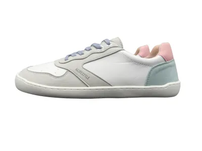 Innenansicht des weissen Barfußsneakers windhauchSTYLE mit grauen Schnürsenkeln