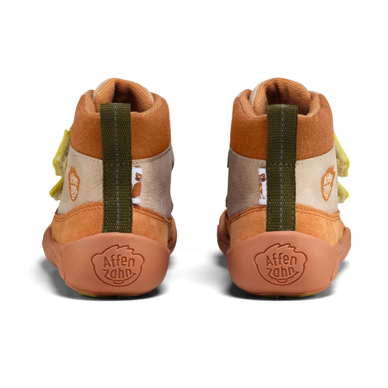 Affenzahn Lowboot Leather Friendy Cat – Seitenansicht links mit Katzenmotiv und Klettverschlüssen i…