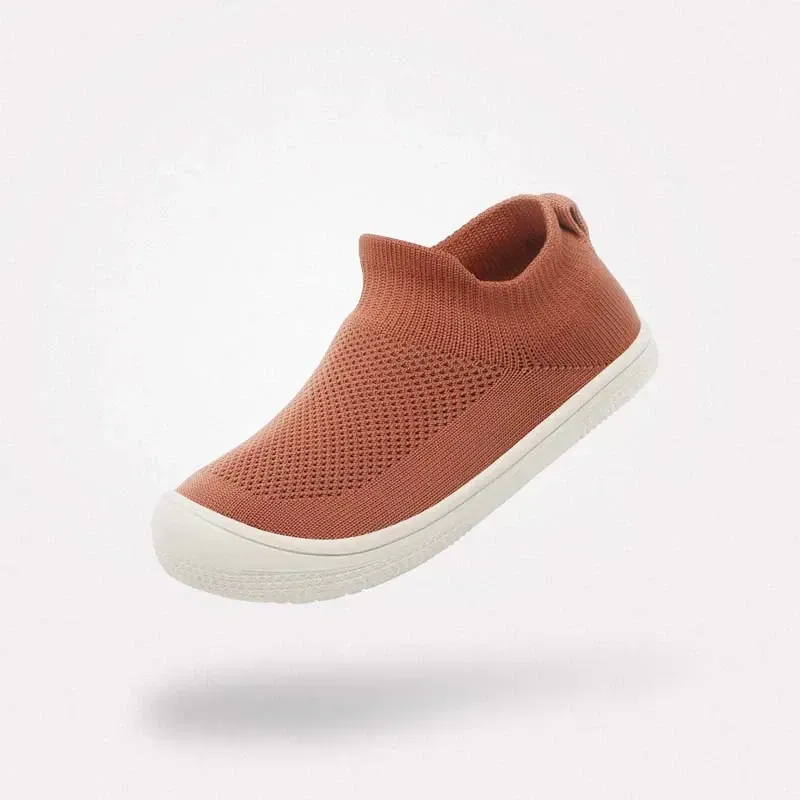 Saguaro Aigle I braun Kinder Barfußschuh Seitenansicht leicht flexibel