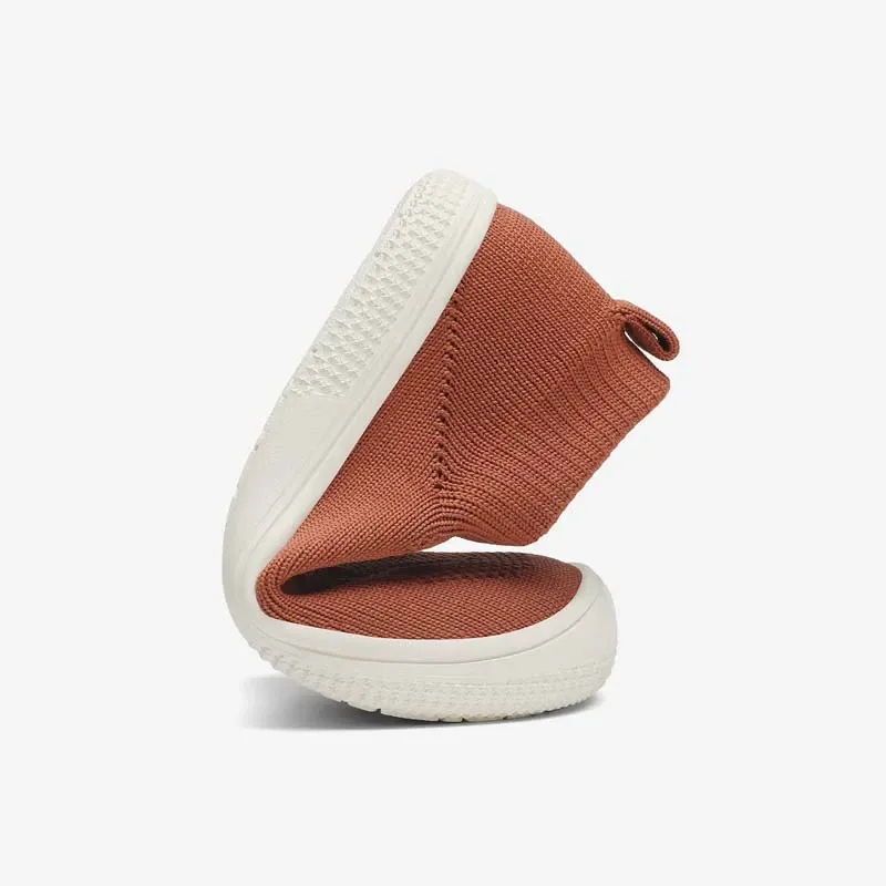 Saguaro Aigle I braun Kinder Barfußschuh Seitenansicht leicht flexibel