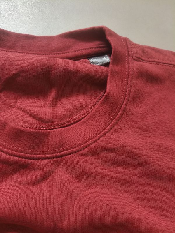Sweater met betekenis *SALE* Sweater met betekenis *SALE*