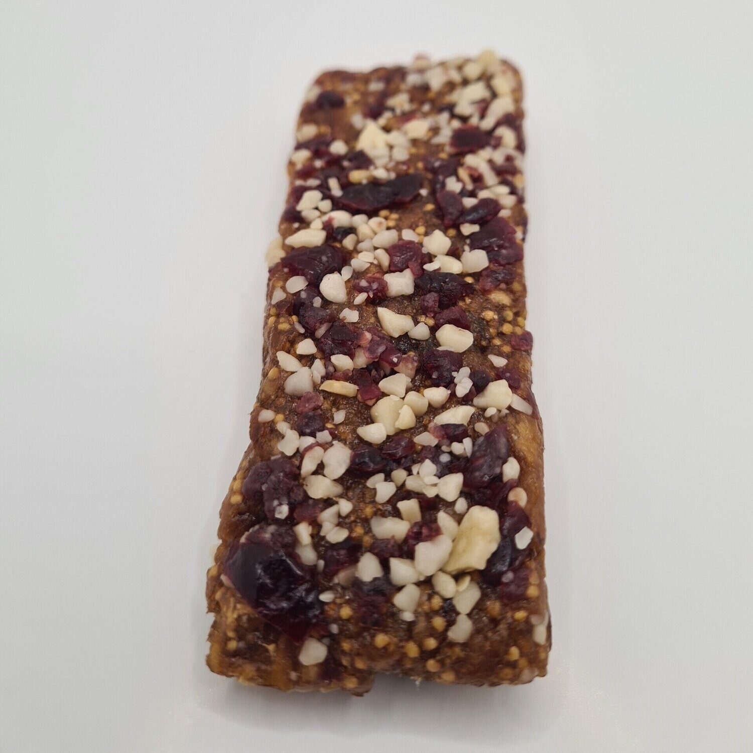 Barrita de higo con arándanos y almendra crocante