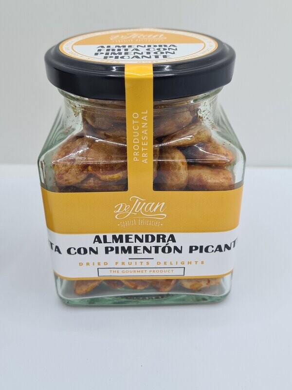 Almendras frita con pimentón picante