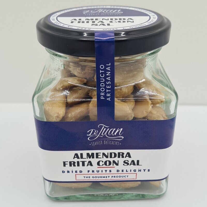 Almendras fritas con sal