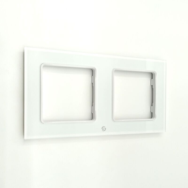 Shelly Wall Frame 2 - valkoinen peitelevy kahdelle Wall Switch / Wall socket -tuotteelle