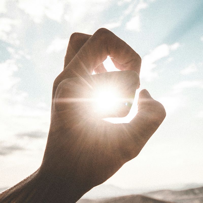 Asennusvalmis SpotSolar-ratkaisu aurinkotuotannon ohjaukseen yhdellä ohjauskanavalla