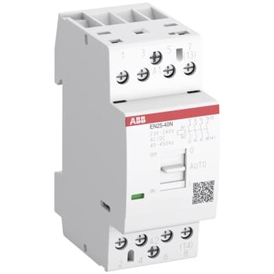 ABB hurinaton 4 x sulkeutuva kolmivaihekontaktori kytkimellä (400V / 25A)
