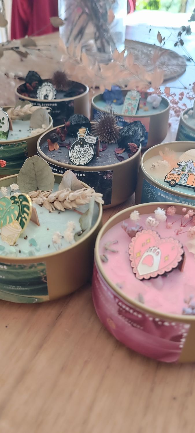 Bougie Vierge &quot;Terre Mère&quot;🌾 - Broche Monstruosa