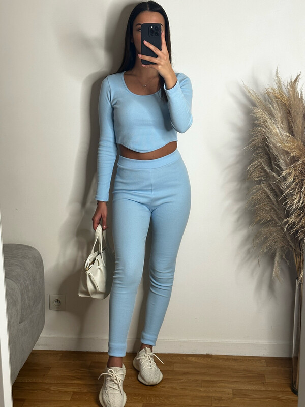 ENSEMBLE LIMITLESS BLEU