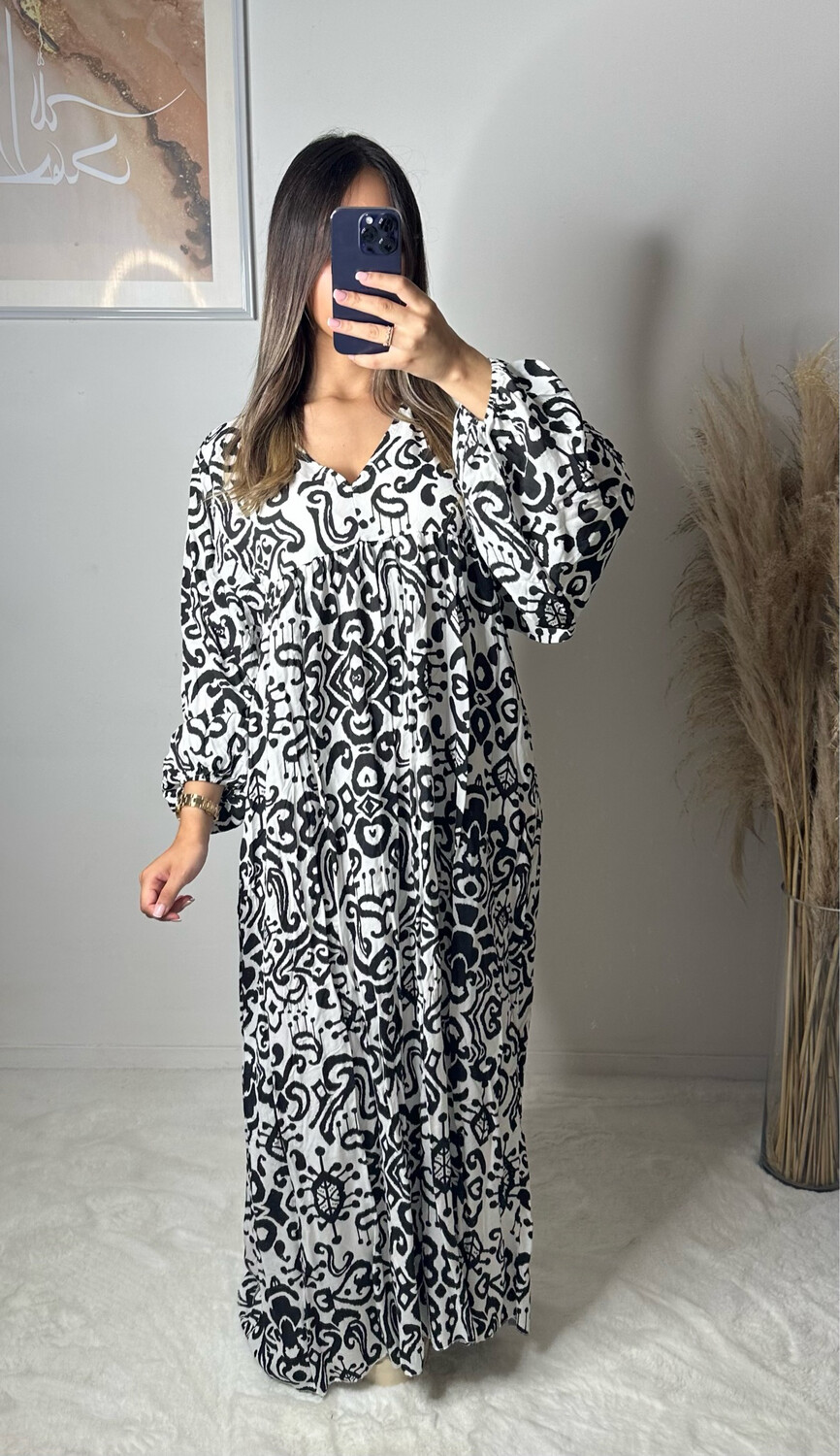 ROBE À MOTIF NOIR