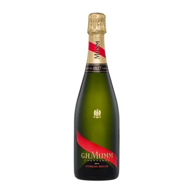 Garrafa do champagne Mumm Cordon Rouge Brut com rótulo preto e a icônica faixa vermelha, apresentando o logotipo da Maison Mumm e o nome do champagne.