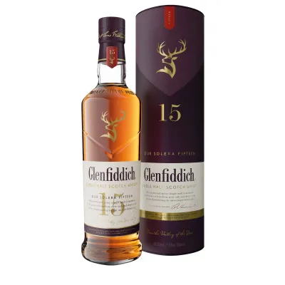 Garrafa de Glenfiddich 15 Anos – whisky escocês envelhecido em Solera Vat.