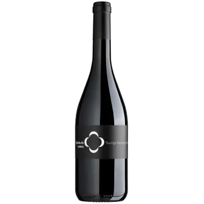 Garrafa de vinho tinto Quinta de Lemos Touriga Nacional 2013, DOC Dão, 100% Touriga Nacional, elegante e intenso.