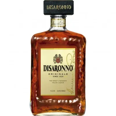 Garrafa Amaretto Disaronno – licor italiano de amêndoas, doce, suave e aromático.